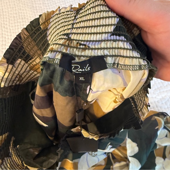 Rails Green Floral Tropical Print Wide Leg Pants - Picture 7 of 8